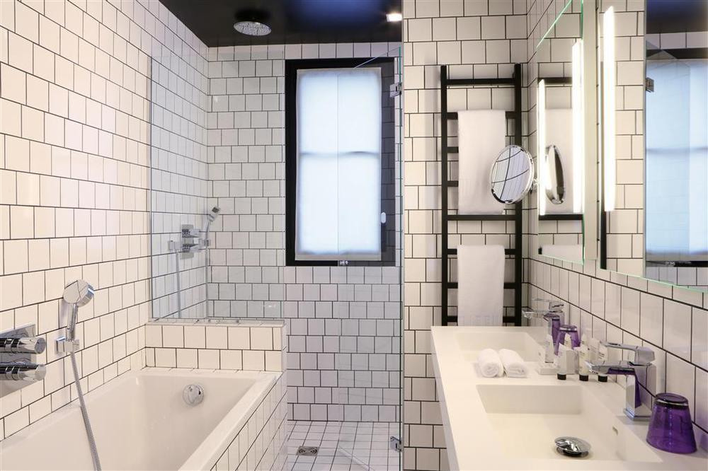 Hotel Western Premier Faubourg 88 Parigi