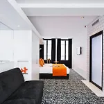 Hotel Western Premier Faubourg 88