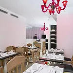 Western Premier Faubourg 88 Paris