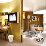 Western Premier Faubourg 88 Paris