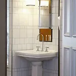 Hotel Western Premier Faubourg 88