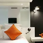 Western Premier Faubourg 88 Paris