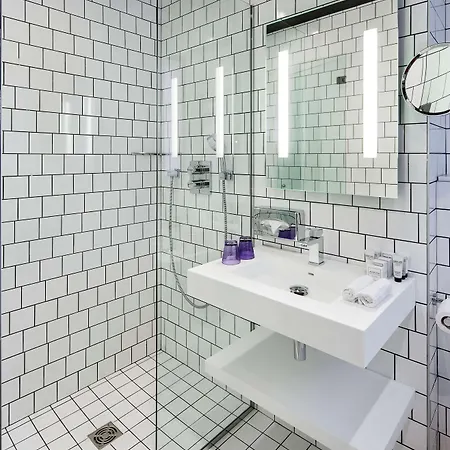Western Premier Faubourg 88 Parigi